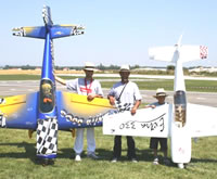 Jonathan, Jacques et Dunkan lors de l'Aérobatic Cup 2005
